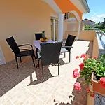 Apartman Adriana