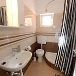 Apartman Adriana *