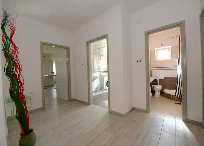 Adriana * זאדאר