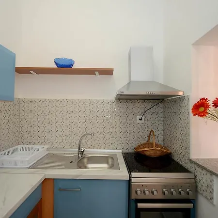 アパート Adriana ザダル