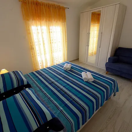 Adriana アパート ザダル